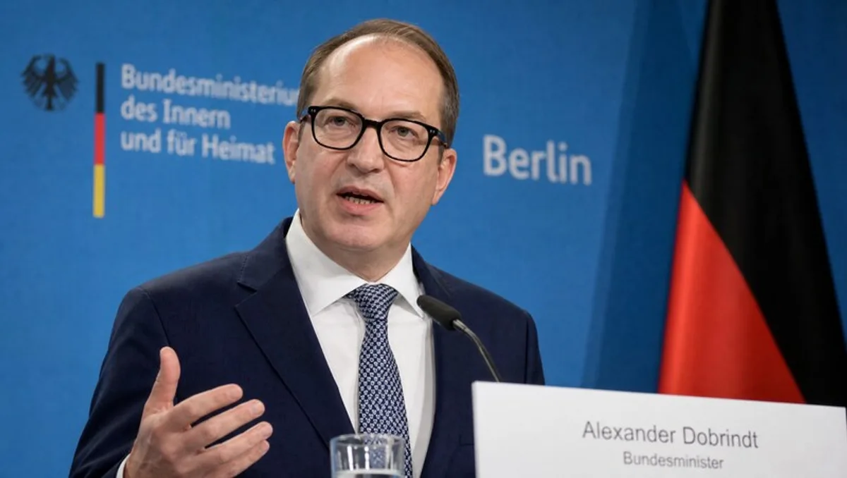 Alexander Dobrindt — Portrait